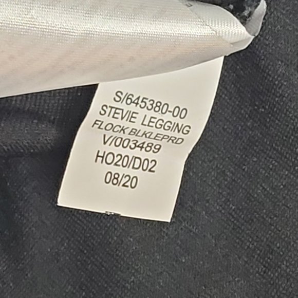 Old Navy Stevie Pull On Pants Women's Small Black Velvet Animal Print High Rise - Picture 9 of 10